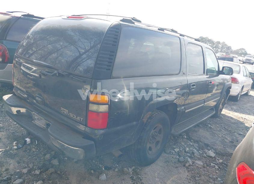 Photo 4 of 2004 Chevrolet Suburban 1500 LT (VIN 3GNFK16Z34G298648)