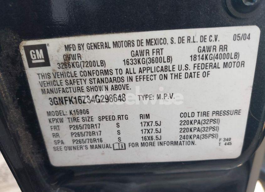 Photo 9 of 2004 Chevrolet Suburban 1500 LT (VIN 3GNFK16Z34G298648)