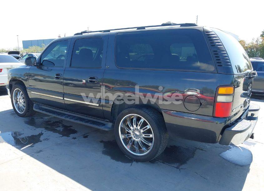 Photo 3 of 2005 Chevrolet Suburban 1500 LT (VIN 3GNFK16Z35G126718)