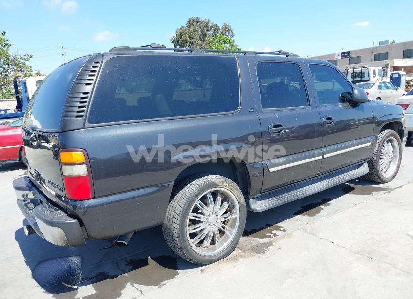 Photo 4 of 2005 Chevrolet Suburban 1500 LT (VIN 3GNFK16Z35G126718)