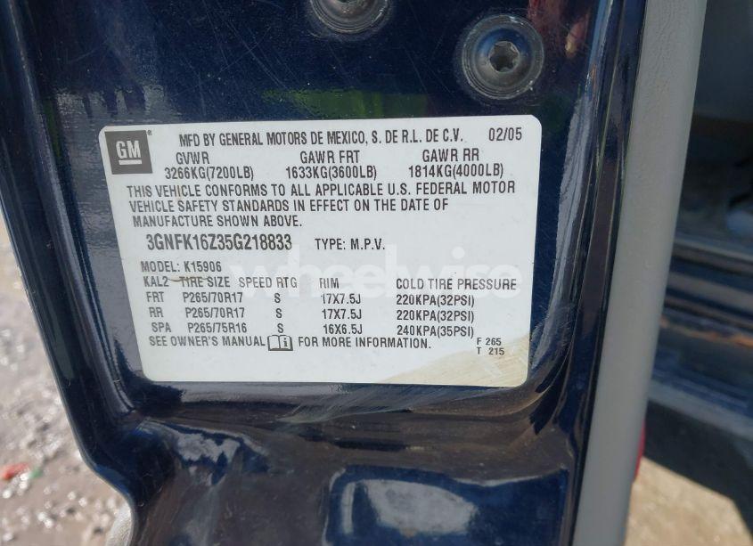 Photo 9 of 2005 Chevrolet Suburban 1500 LT (VIN 3GNFK16Z35G218833)