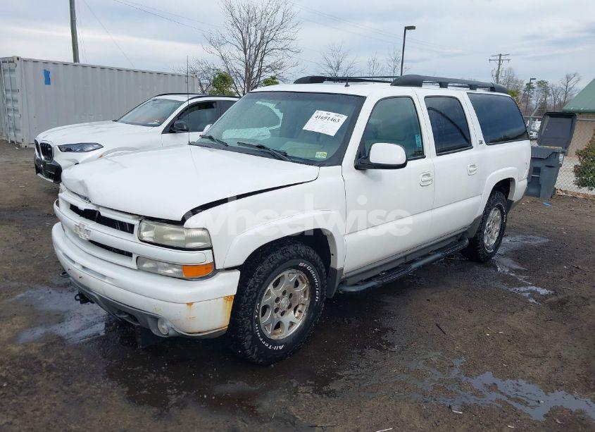 Photo 2 of 2002 Chevrolet Suburban 1500 Z71 (VIN 3GNFK16Z42G138355)
