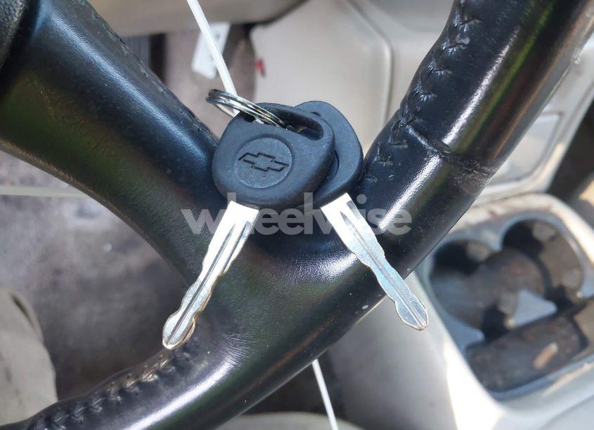 Photo 11 of 2002 Chevrolet Suburban 1500 LT (VIN 3GNFK16Z42G199561)