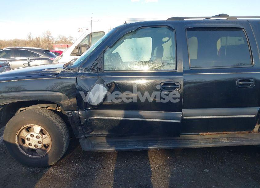 Photo 19 of 2002 Chevrolet Suburban 1500 LT (VIN 3GNFK16Z42G199561)