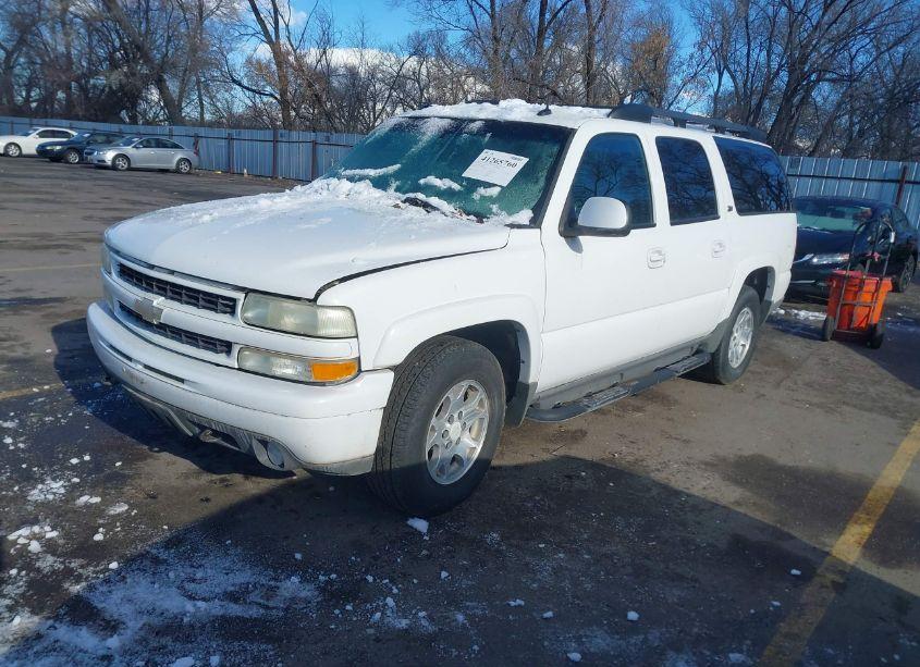 Photo 2 of 2003 Chevrolet Suburban 1500 Z71 (VIN 3GNFK16Z43G156176)