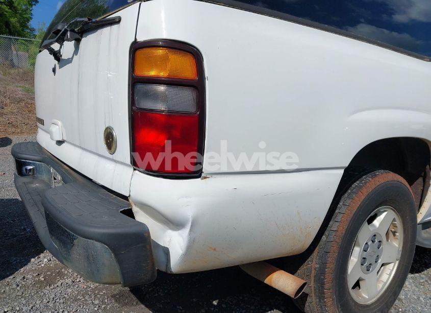 Photo 12 of 2006 Chevrolet Suburban 1500 LT (VIN 3GNFK16Z46G103093)