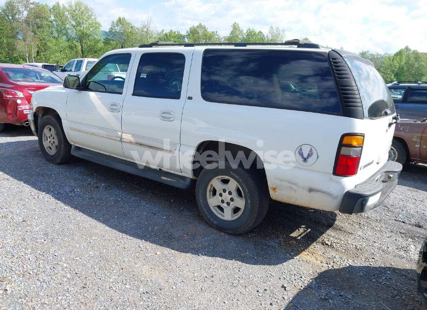 Photo 3 of 2006 Chevrolet Suburban 1500 LT (VIN 3GNFK16Z46G103093)