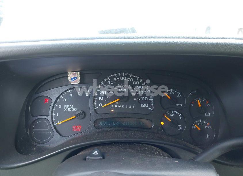 Photo 7 of 2006 Chevrolet Suburban 1500 LT (VIN 3GNFK16Z46G103093)