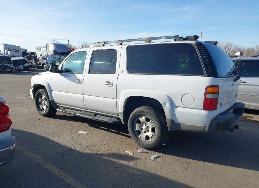 Photo 3 of 2002 Chevrolet Suburban 1500 Z71 (VIN 3GNFK16Z52G353422)