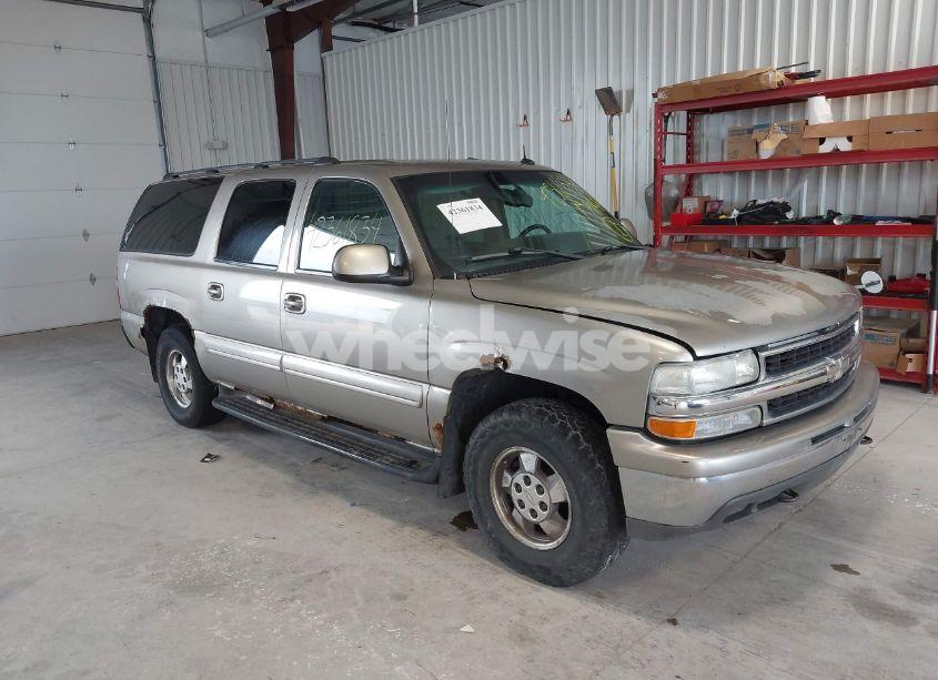 2003 Chevrolet Suburban 1500 LT (VIN 3GNFK16Z53G272826) main photo