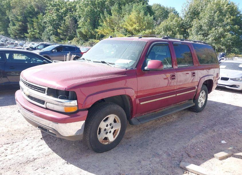 Photo 2 of 2005 Chevrolet Suburban 1500 LT (VIN 3GNFK16Z55G200124)