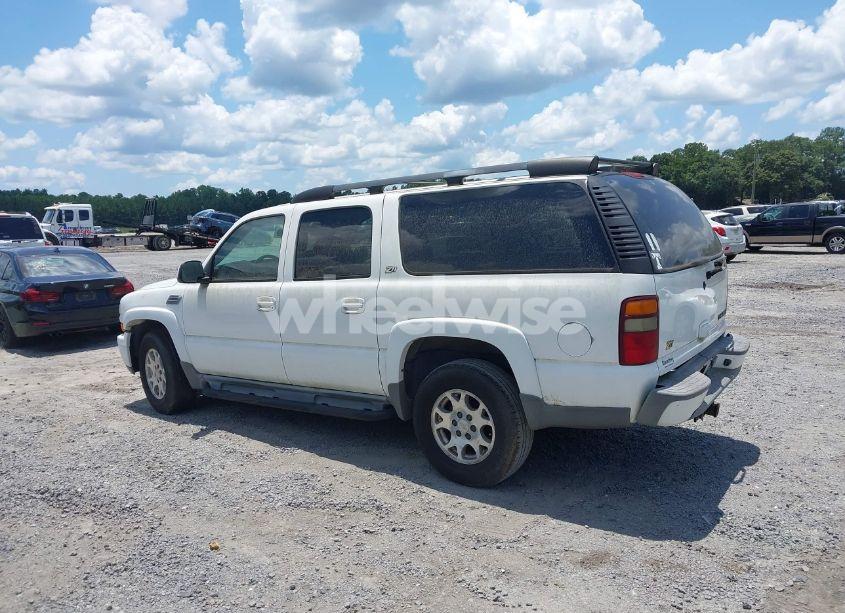 Photo 3 of 2002 Chevrolet Suburban 1500 Z71 (VIN 3GNFK16Z62G176637)
