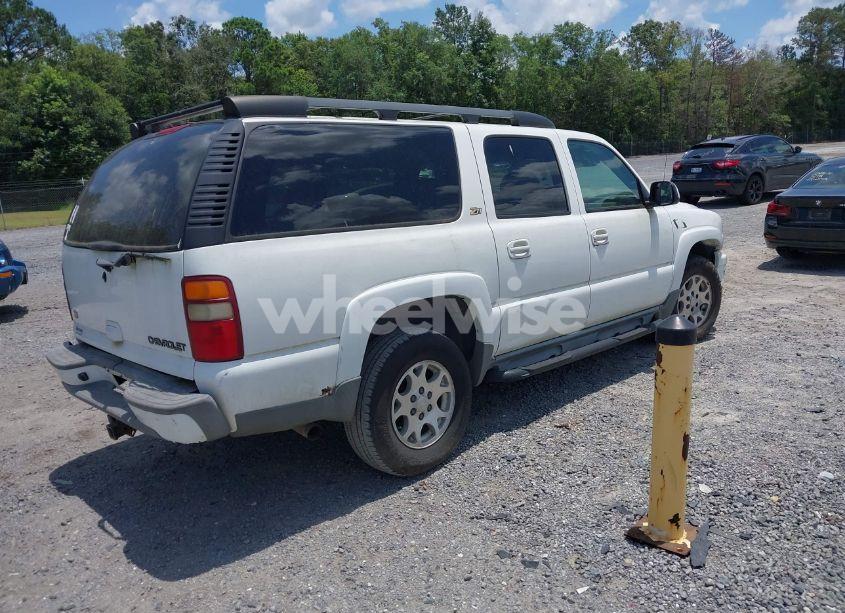 Photo 4 of 2002 Chevrolet Suburban 1500 Z71 (VIN 3GNFK16Z62G176637)