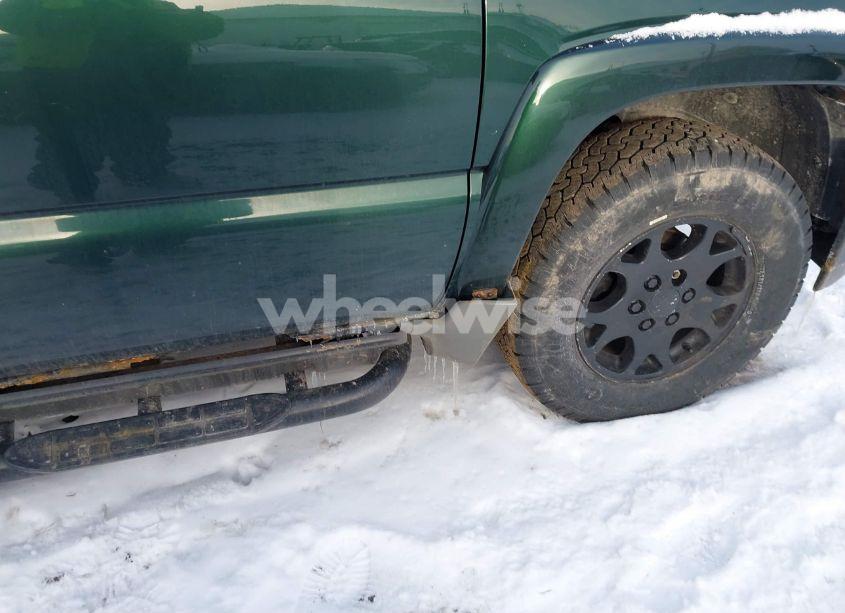 Photo 6 of 2003 Chevrolet Suburban 1500 Z71 (VIN 3GNFK16Z63G166885)