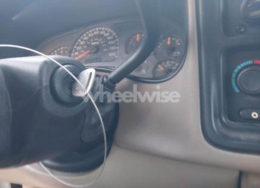 Photo 11 of 2004 Chevrolet Suburban 1500 Z71 (VIN 3GNFK16Z64G256555)