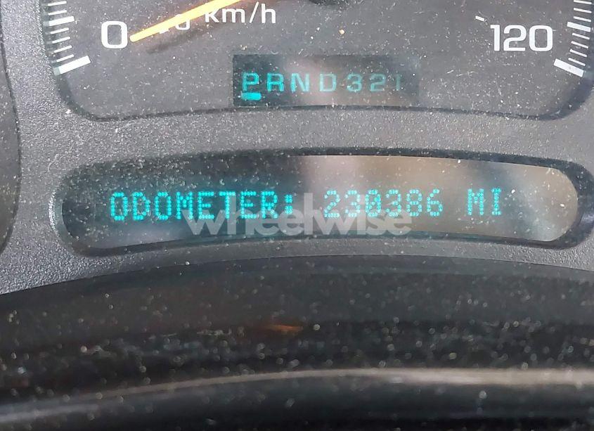 Photo 7 of 2005 Chevrolet Suburban 1500 Z71 (VIN 3GNFK16Z65G214436)