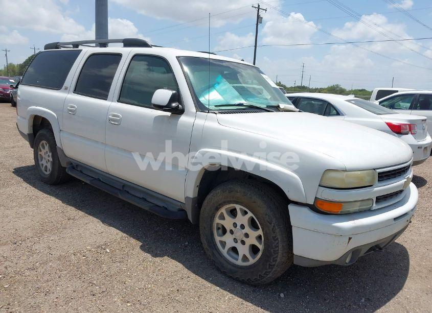 2002 Chevrolet Suburban 1500 Z71 (VIN 3GNFK16Z72G137619) main photo