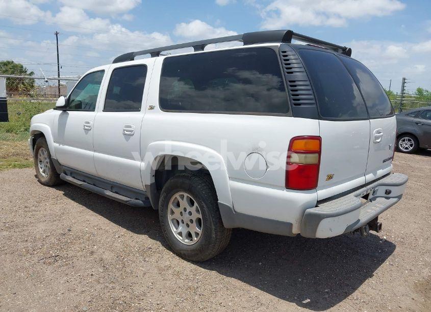 Photo 3 of 2002 Chevrolet Suburban 1500 Z71 (VIN 3GNFK16Z72G137619)