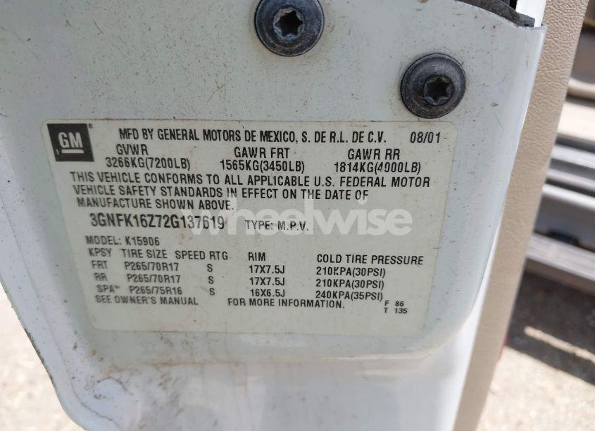 Photo 9 of 2002 Chevrolet Suburban 1500 Z71 (VIN 3GNFK16Z72G137619)