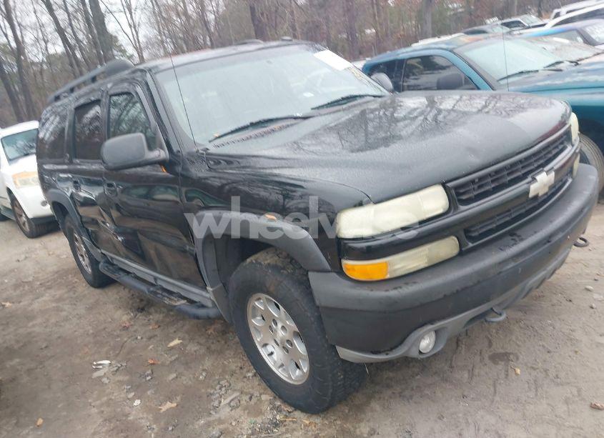 2002 Chevrolet Suburban 1500 Z71 (VIN 3GNFK16Z72G334323) main photo