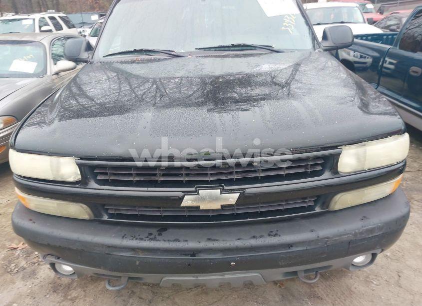 Photo 6 of 2002 Chevrolet Suburban 1500 Z71 (VIN 3GNFK16Z72G334323)