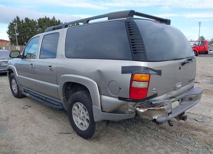 Photo 3 of 2003 Chevrolet Suburban 1500 Z71 (VIN 3GNFK16Z73G102810)