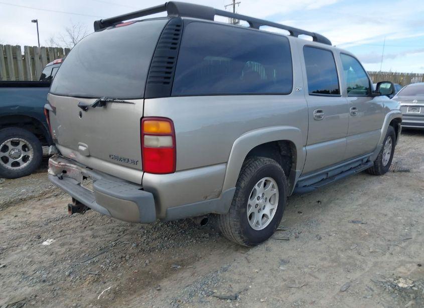Photo 4 of 2003 Chevrolet Suburban 1500 Z71 (VIN 3GNFK16Z73G102810)