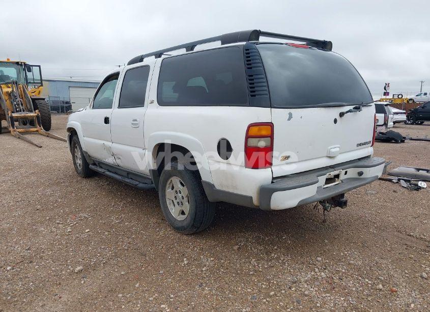 Photo 3 of 2003 Chevrolet Suburban 1500 Z71 (VIN 3GNFK16Z73G148346)