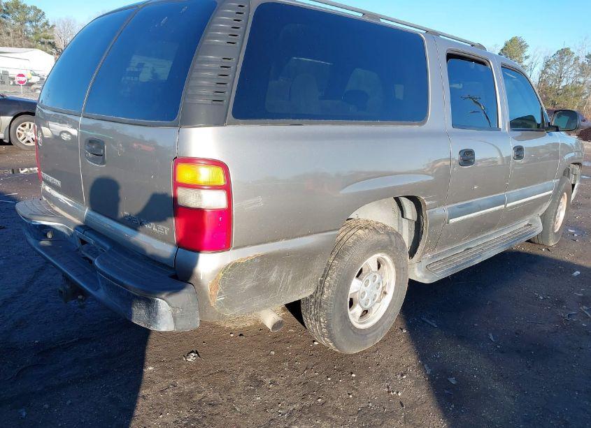 Photo 6 of 2003 Chevrolet Suburban 1500 LS (VIN 3GNFK16Z73G292897)