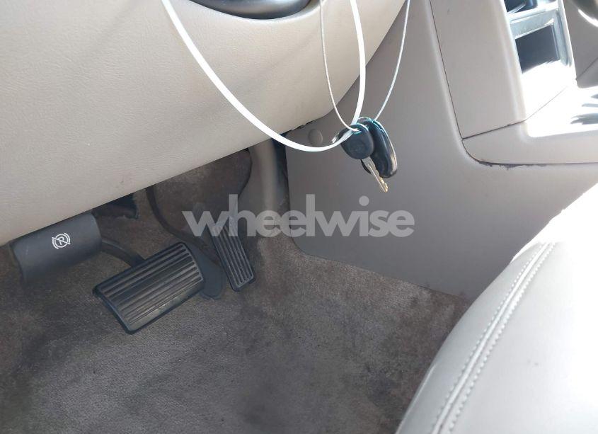 Photo 11 of 2003 Chevrolet Suburban 1500 Z71 (VIN 3GNFK16Z73G327275)