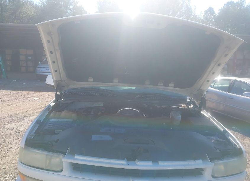 Photo 10 of 2004 Chevrolet Suburban 1500 Z71 (VIN 3GNFK16Z74G154522)