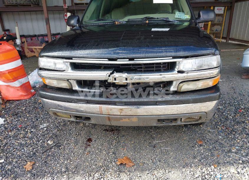 Photo 12 of 2005 Chevrolet Suburban 1500 LS (VIN 3GNFK16Z75G216471)