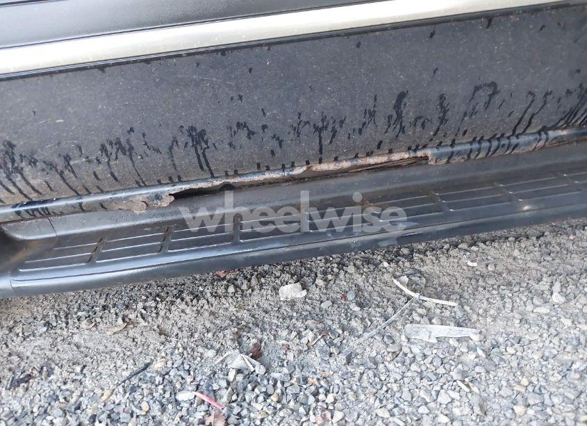 Photo 18 of 2005 Chevrolet Suburban 1500 LS (VIN 3GNFK16Z75G216471)