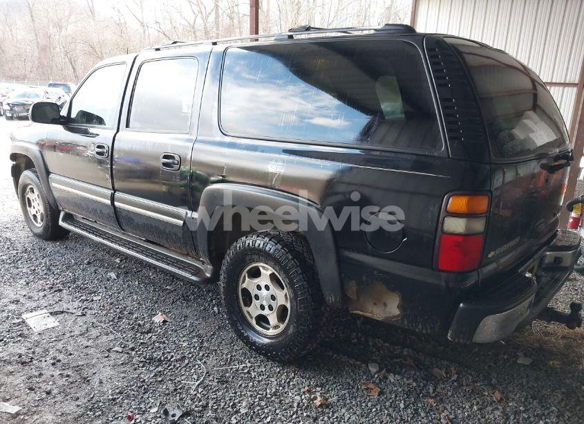 Photo 3 of 2005 Chevrolet Suburban 1500 LS (VIN 3GNFK16Z75G216471)