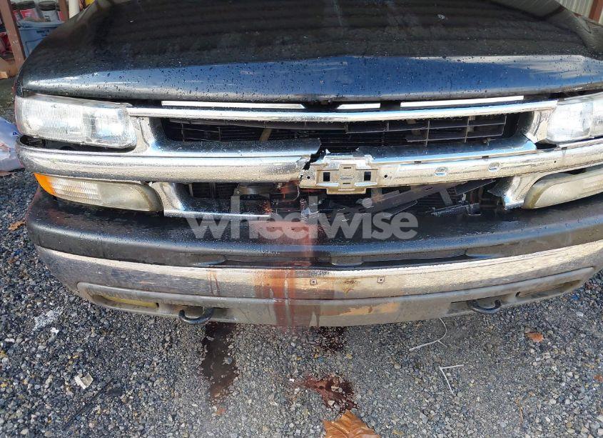 Photo 6 of 2005 Chevrolet Suburban 1500 LS (VIN 3GNFK16Z75G216471)