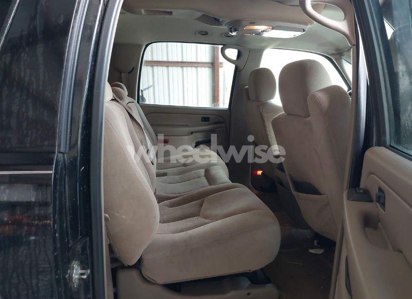 Photo 8 of 2005 Chevrolet Suburban 1500 LS (VIN 3GNFK16Z75G216471)