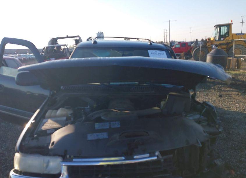 Photo 10 of 2005 Chevrolet Suburban 1500 LS (VIN 3GNFK16Z75G243928)