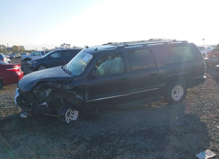 Photo 2 of 2005 Chevrolet Suburban 1500 LS (VIN 3GNFK16Z75G243928)