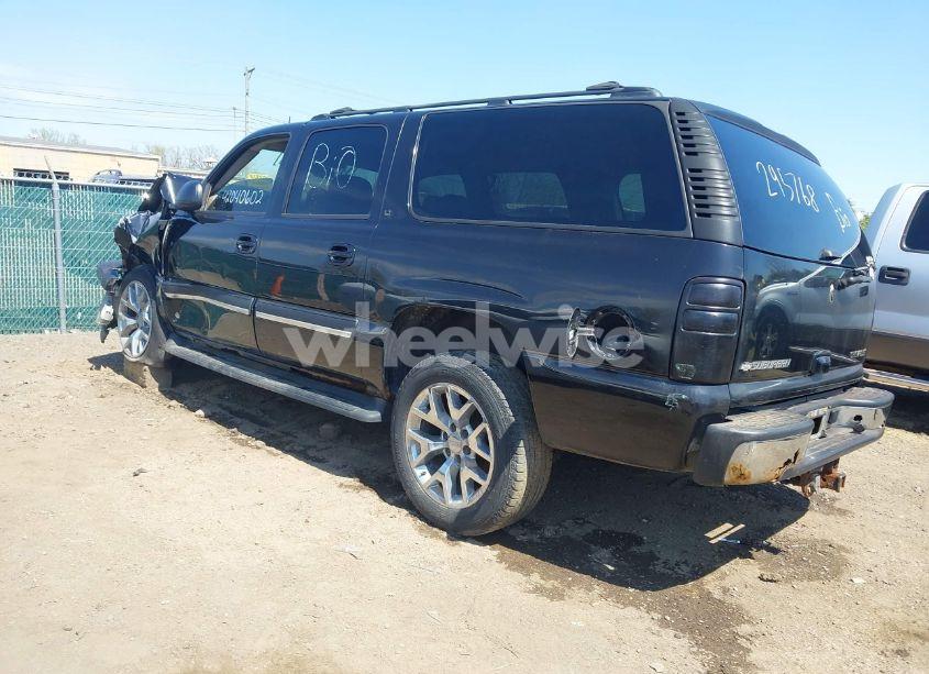 Photo 3 of 2005 Chevrolet Suburban 1500 LT (VIN 3GNFK16Z75G295768)