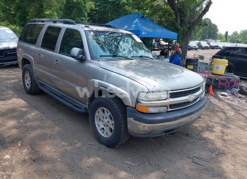2002 Chevrolet Suburban 1500 Z71 (VIN 3GNFK16Z82G209847) main photo
