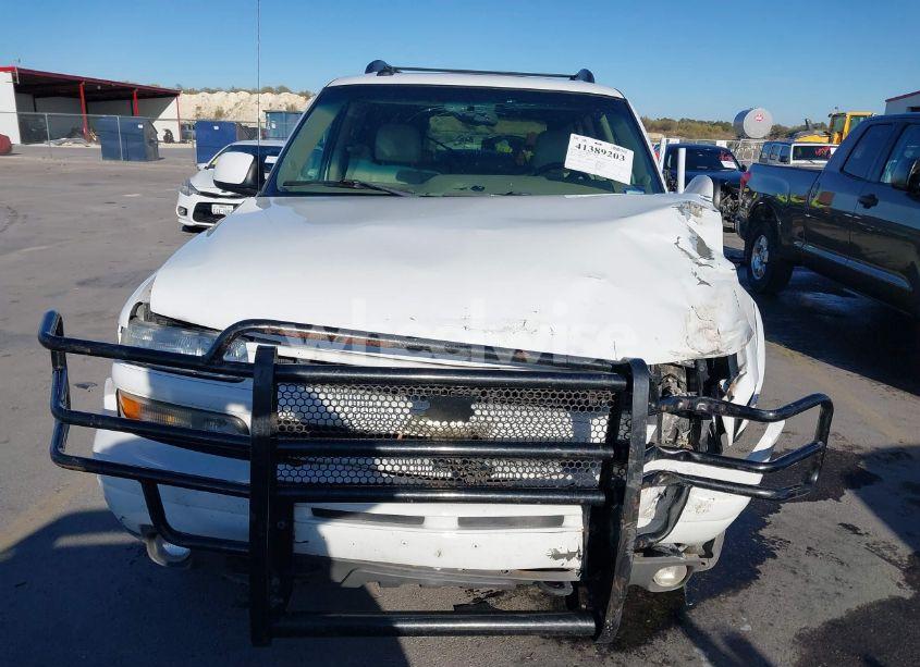 Photo 12 of 2003 Chevrolet Suburban 1500 Z71 (VIN 3GNFK16Z83G174955)