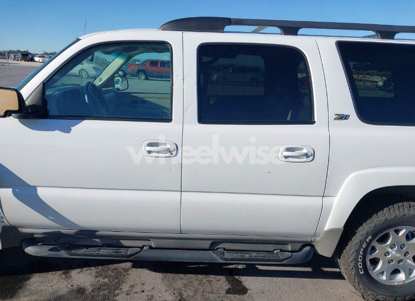 Photo 14 of 2003 Chevrolet Suburban 1500 Z71 (VIN 3GNFK16Z83G174955)