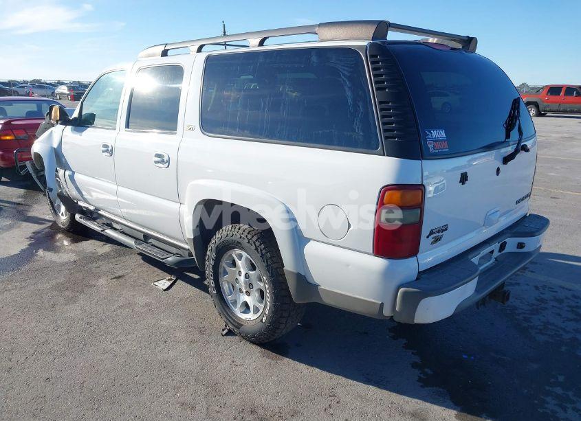 Photo 3 of 2003 Chevrolet Suburban 1500 Z71 (VIN 3GNFK16Z83G174955)