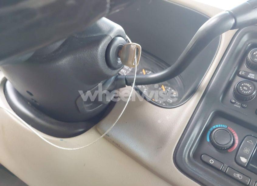 Photo 11 of 2005 Chevrolet Suburban 1500 Z71 (VIN 3GNFK16Z85G236552)