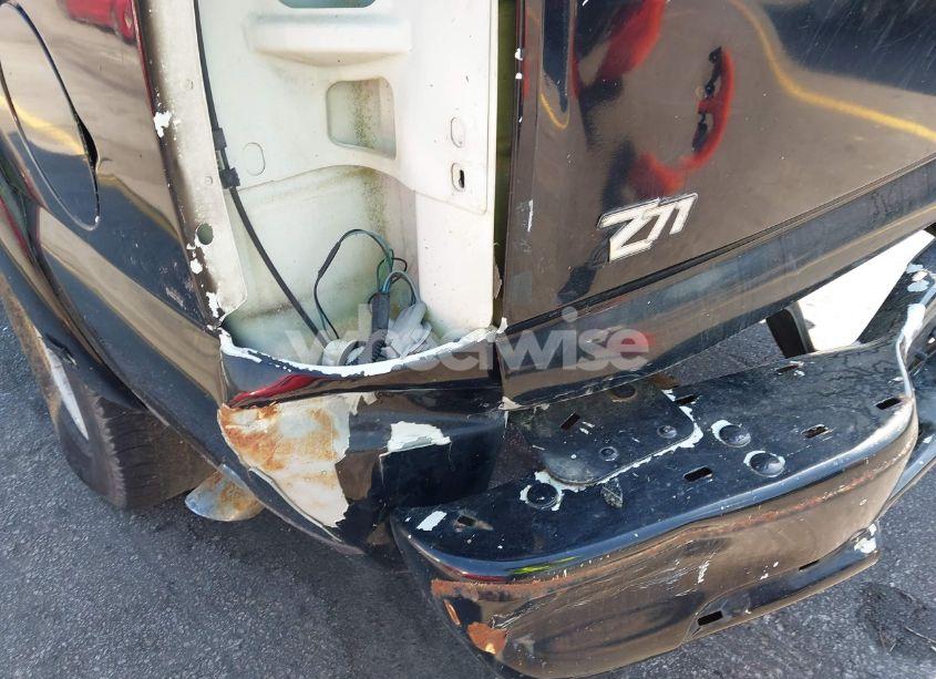 Photo 13 of 2002 Chevrolet Suburban 1500 Z71 (VIN 3GNFK16Z92G278272)