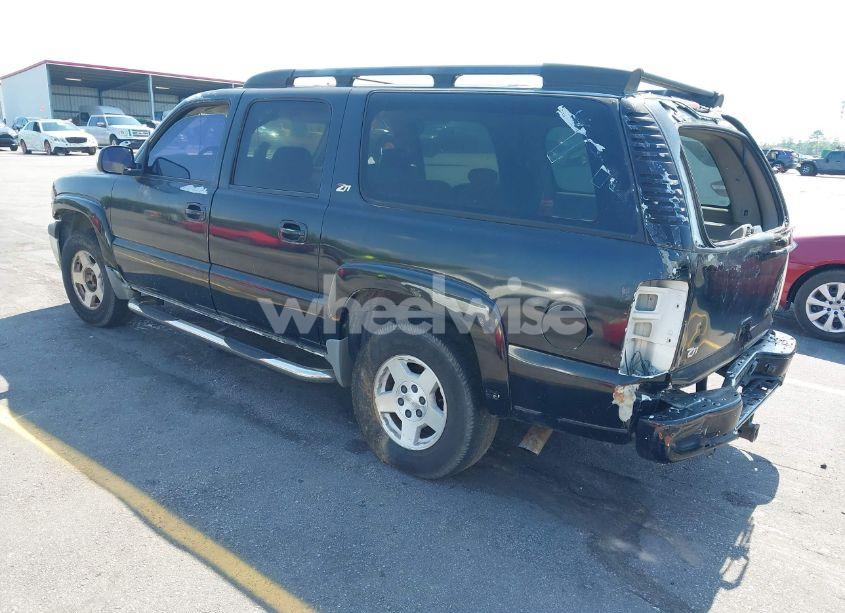 Photo 3 of 2002 Chevrolet Suburban 1500 Z71 (VIN 3GNFK16Z92G278272)