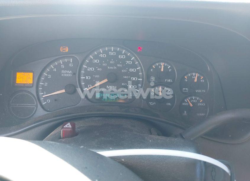 Photo 7 of 2002 Chevrolet Suburban 1500 Z71 (VIN 3GNFK16Z92G322707)