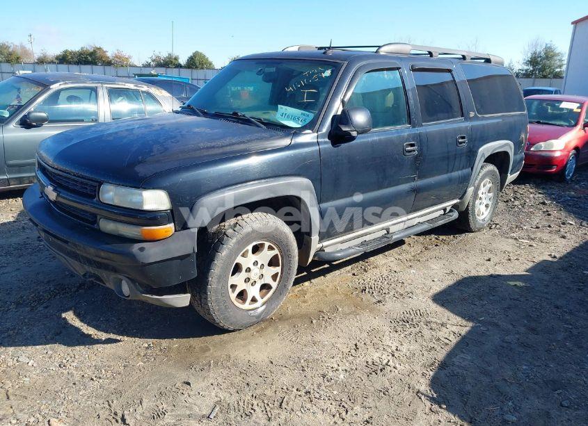 Photo 2 of 2004 Chevrolet Suburban 1500 Z71 (VIN 3GNFK16Z94G128052)