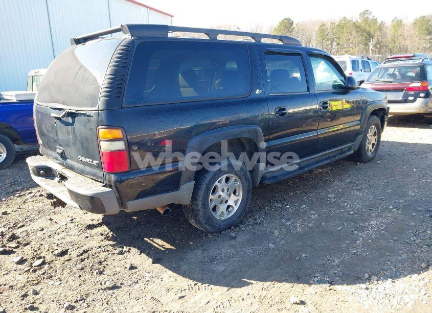 Photo 4 of 2004 Chevrolet Suburban 1500 Z71 (VIN 3GNFK16Z94G128052)