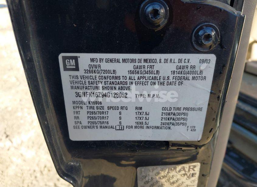 Photo 9 of 2004 Chevrolet Suburban 1500 Z71 (VIN 3GNFK16Z94G128052)